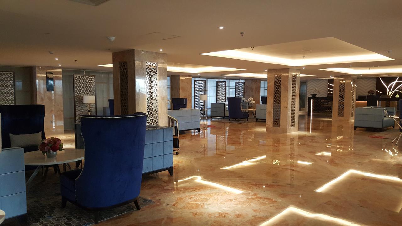 سيمارانغ Pinnacle Apartment Pandanaran المظهر الخارجي الصورة